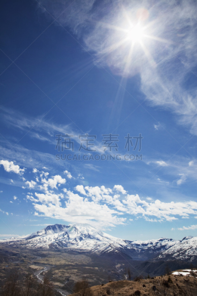 圣海伦火山,圣海伦火山火山国家纪念碑,吉福德平肖国家森林,垂直画幅,天空,美,国家公园,雪,火山地形,户外