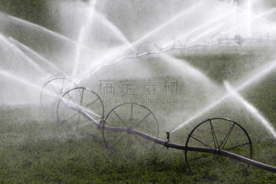 灌溉轮,洒水机,农业设备,水,车轮,水平画幅,无人,农业机器,湿,夏天