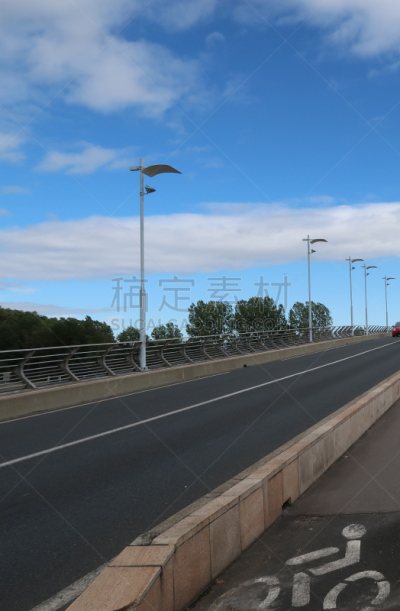 François-Mitterrand bridge