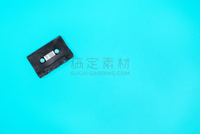 塑胶,盒式录音带,金属,桌子,绿色,黑色,过时的,立陶宛共和国,一个物体,唱片