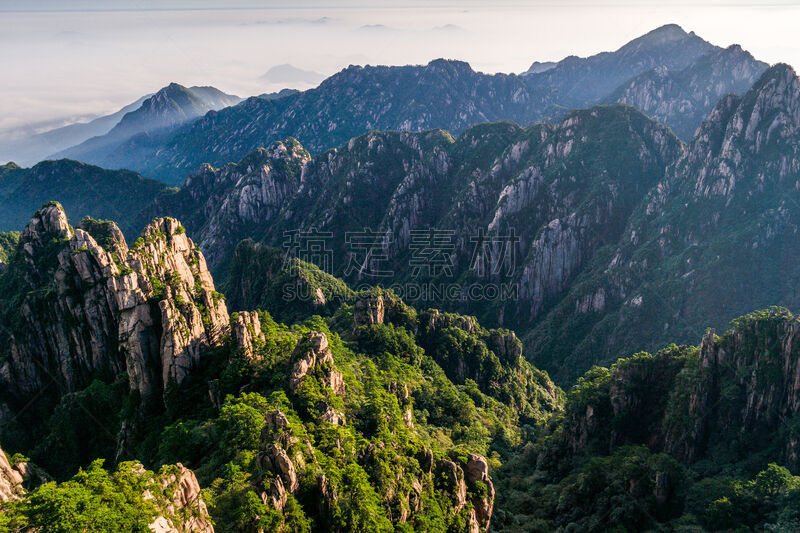 黄山山脉,天空,水平画幅,无人,户外,石头,树林,山,著名景点,常绿树