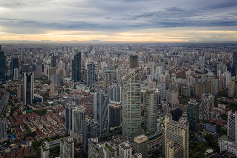 上海,航拍视角,黎明,全景,云景,商用码头,云,现代,色彩鲜艳,著名景点