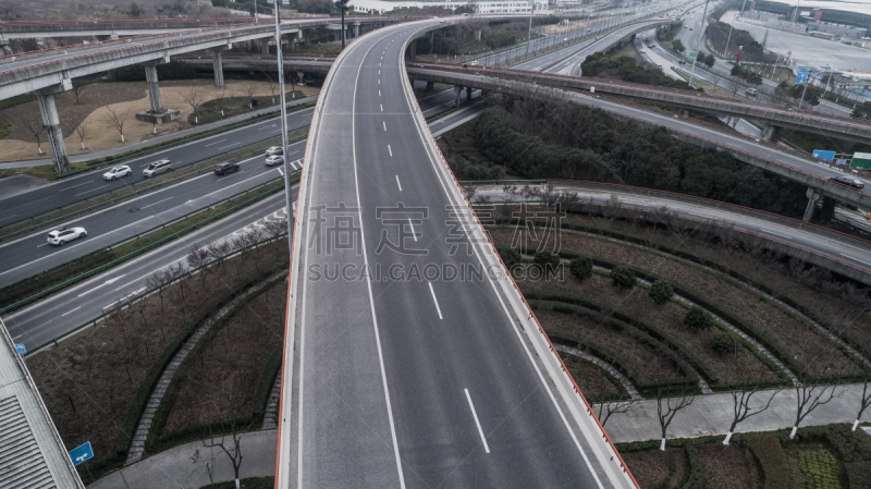 公路,城市,高架道路,航拍视角,多云,白昼,高视角,陆用车,十字路口,无人机