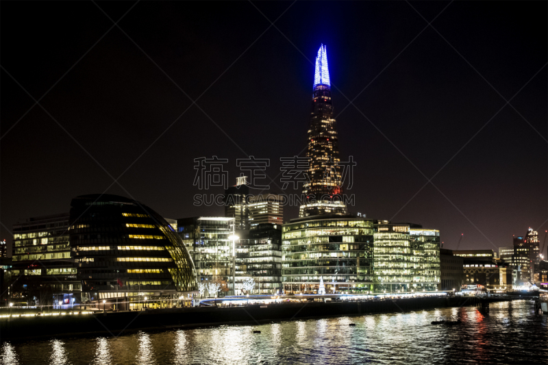 英国,英格兰,城市天际线,伦敦,国际著名景点,照明设备,现代,著名景点,市政厅,河流