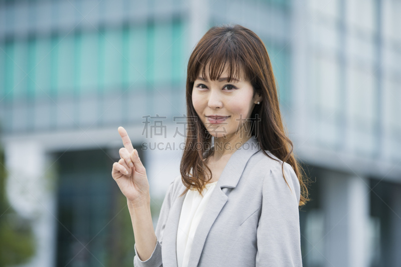 女商人,注视镜头,商务,专业人员,结论,仅日本人,肖像,一个人,远程工作,工作母亲