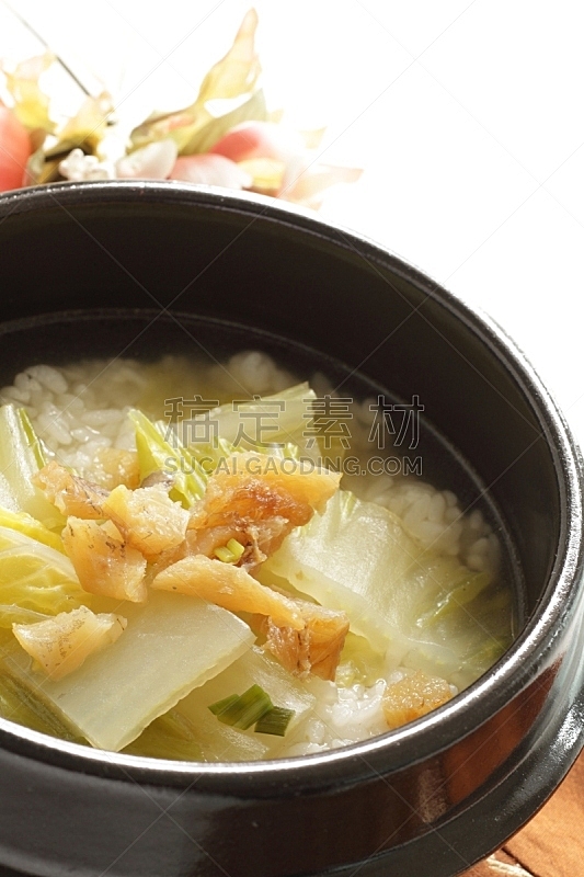 韩国食物,鳕鱼,白菜,干燥食品,汤,蔬菜,主食,食品,芜菁,自制的