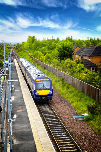 英国,苏格兰,火车,火车站,现代,城市生活,旅途,商务旅行,迅速,英格兰