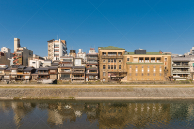 鸭川,京都府,居住区,日本,都市风景,先斗町,近畿区域,天空,水平画幅,无人