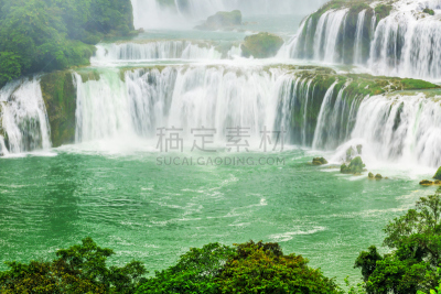 瀑布,河床,卡斯基德山脉,水,水平画幅,湿,夏天,户外,雨林,流动