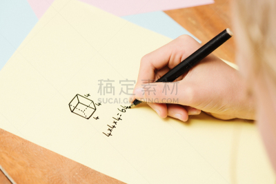 儿童,手,水笔,家庭作业,数学符号,母鹿,毡尖笔,部分,仅一个女孩,仅儿童