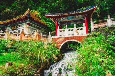 花莲,太鲁阁,热带气候,环境,天气,著名景点,春天,河流,热带树,瀑布