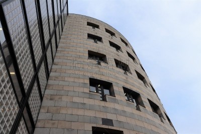 La bibliothèque et médiathèque nommée François Mitterrand à Villeurbanne - Vue extérieure - Ville de Villeurbanne - Département du Rhône - France