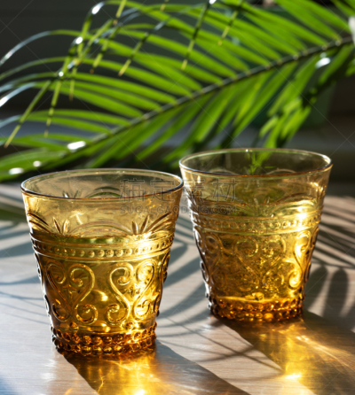 玻璃,太阳,夏天,日光,黄色,明亮,玻璃杯,两只动物,摄影,照亮