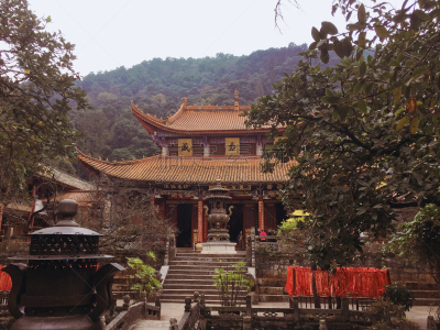 Architectural details of Huating Temple (Kunming, Yunnan, China)