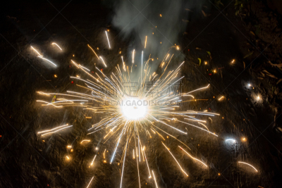 焰火,腰部以下,事件,平视角,暗色,照明设备,新年前夕,传统节日,背景