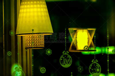 Modern decorative chandeliers, dreamy lights, romantic colors，Christmas lights