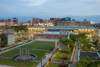 高速摄影,火车站,地铁,车厢,地铁站,天空,公园,通勤者,水平画幅,夜晚