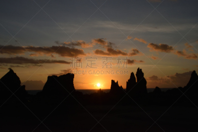 夏天,哈希库伊瓦,太阳,岩石,早晨,云,橙色,天空,建筑,晴朗