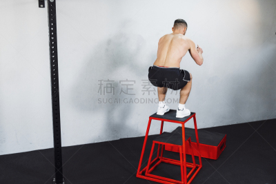钢铁,盒子,训练