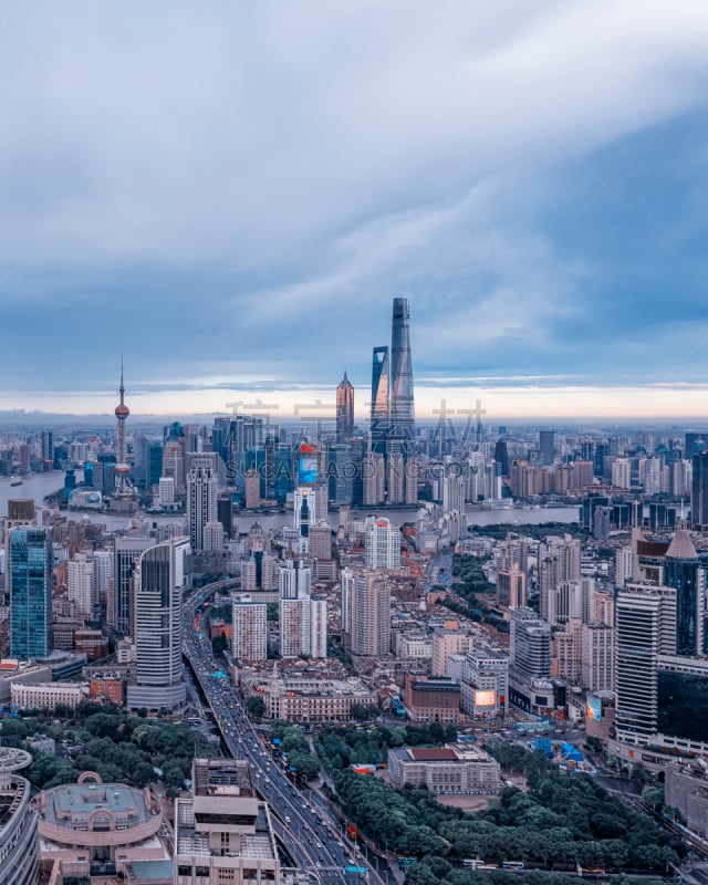 上海,航拍视角,全景,垂直画幅,天空,度假胜地,云,无人,黄浦江,户外