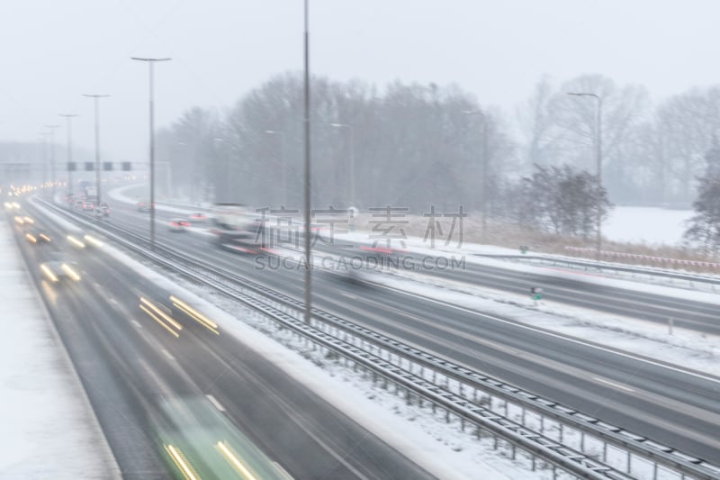 交通,公路,冬天,大风雪,旅途,卡车,汽车,半挂式卡车,交通堵塞,皮卡车