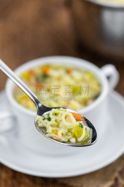 字母形花片汤,选择对焦,自制的,热,清新,字母,食品,大写字母,午餐