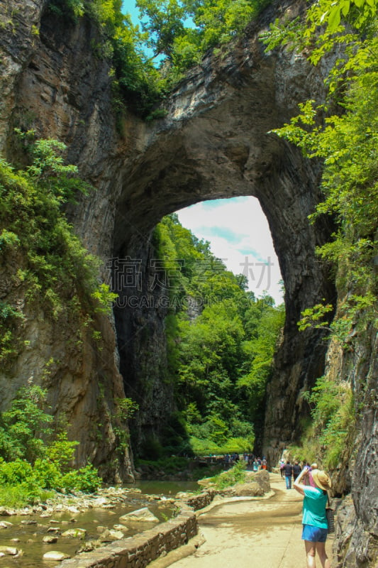 自然桥,旅途,天生桥州立公园,环境,著名景点,自然美,春天,小路,河流,休闲活动