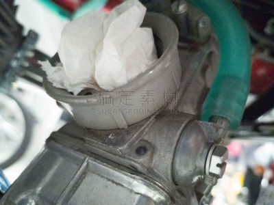 摩托车,特写,专业人员,仅男人,圆柱体,骑士茄克,仅一个男人,自行车,汽车修理间,合金