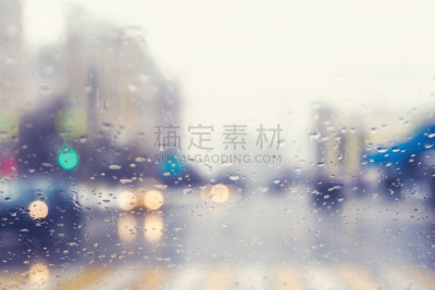 汽车,透过窗户往外看,十字路口,运动模糊,挡风玻璃,雨滴,人行横道,湿,沥青,交通