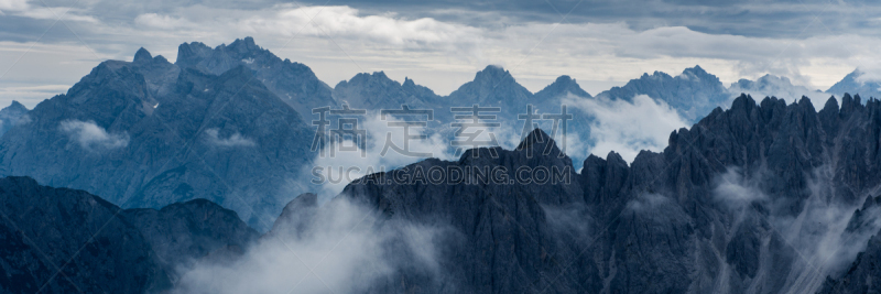 多洛米蒂山脉,意大利,阿尔卑斯山脉,苏打,云景,山口,著名景点,自然美,岩石,夏天
