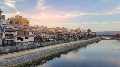 京都府,在上面,鸭川,祗园,京都市,日落时分,水,天空,里山,水平画幅