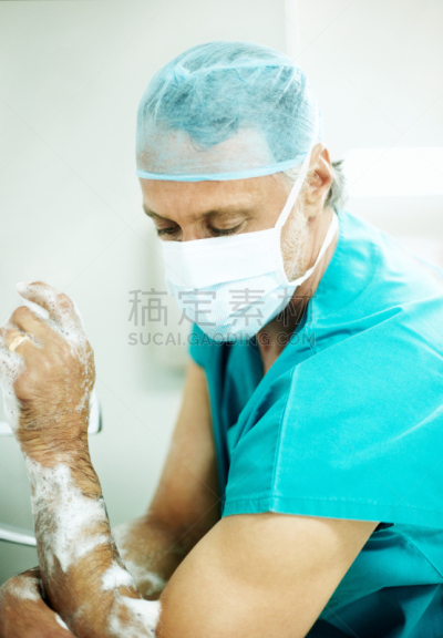 不卫生的,左撇子,彻底洗刷,垂直画幅,干净,白人,男性,仅男人,仅成年人