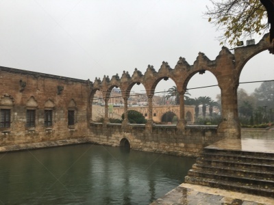şanlıurfa fish lake and surrounding historical monuments