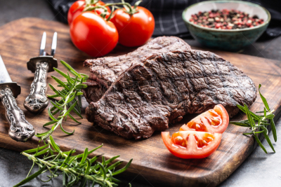 牛排,香料,西红柿,牛肉,盐,草本,肉店,两个物体,格子烤肉,腰肉