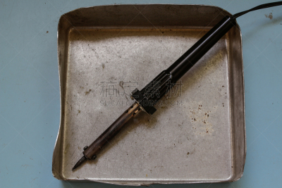 盒子,电,烙铁,金属,热,一个物体,锡,隐形眼镜盒,尖的,设备用品