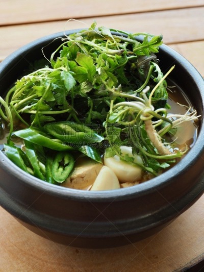 韩国食物,汤,黄豆酱,细香葱,香料,饮食产业,野葱,东方食品,中国食品,熟的
