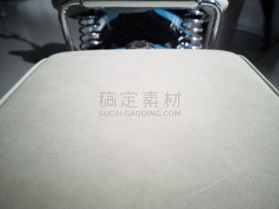 摩托车,特写,专业人员,仅男人,圆柱体,骑士茄克,仅一个男人,自行车,汽车修理间,合金