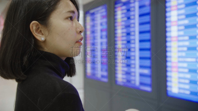 青年人,看,亚洲,旅行者,进出港显示牌,机场,女人,出示