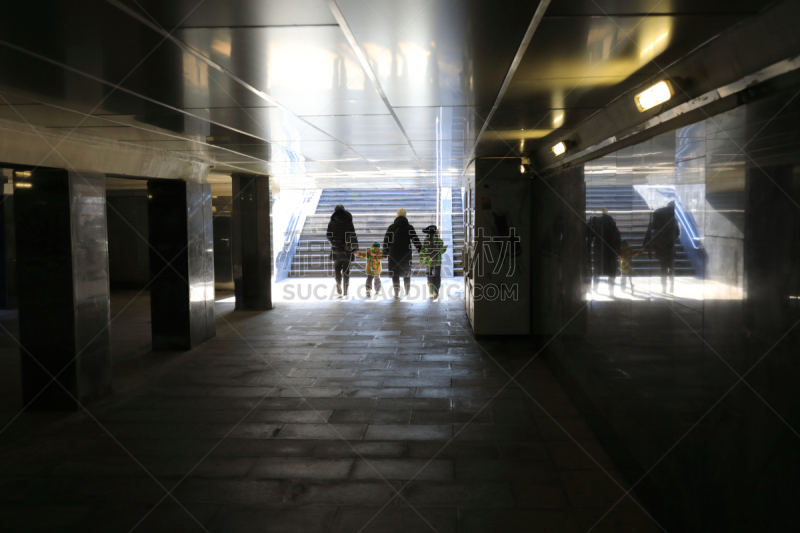 家庭,地下通道,横越
