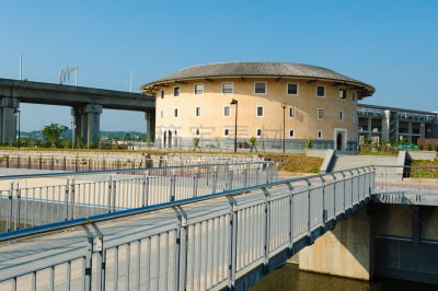 蒂卢,客家族,水,公园,外立面,水平画幅,铁轨轨道,福建省,湖,火车站站台