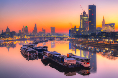英国,城市天际线,伦敦城,伦敦,国际著名景点,商务,圣保罗大教堂,威利斯大厦,曙暮光,第42号塔