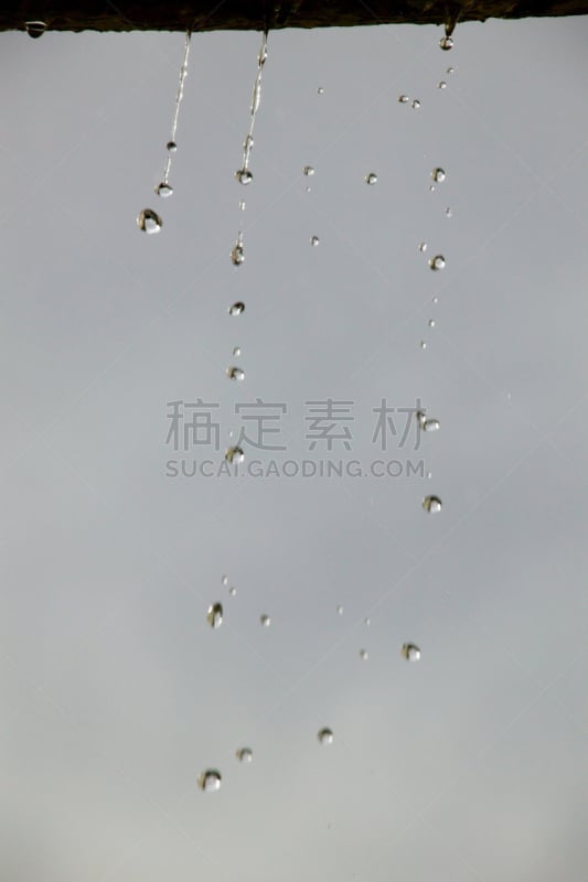 雨,悲剧面具,垂直画幅,暴风雨,悲痛,眼泪,无人,死后的世界,户外,悲哀