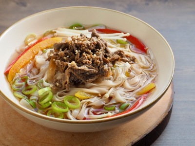 东方食品,牛肉,米粉,汤,韩国食物,蔬菜,泰国食品,青葱刷,饮食产业,韩国泡菜