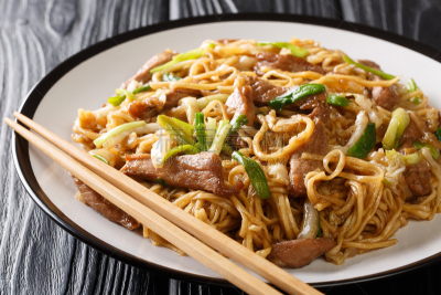 水平画幅,特写,猪肉,盘子,面条,上海,小洋葱,油菜,香料,粤菜