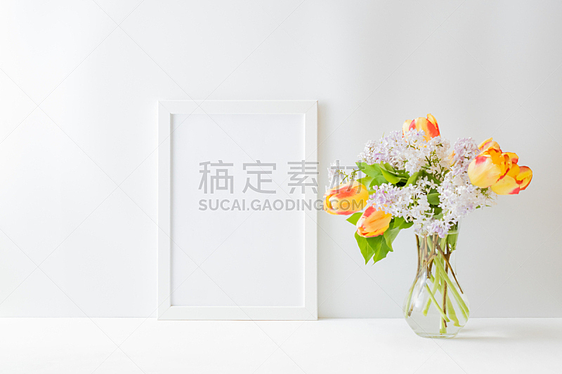 郁金香 背景 花瓶 边框 白色 住宅内部 装饰物 丁香花 黄色 枝图片素材下载 稿定素材