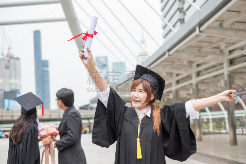 女人,伴侣,拿着,文凭,学士学位,女子晚礼服,青年人,智慧,儿童,校园