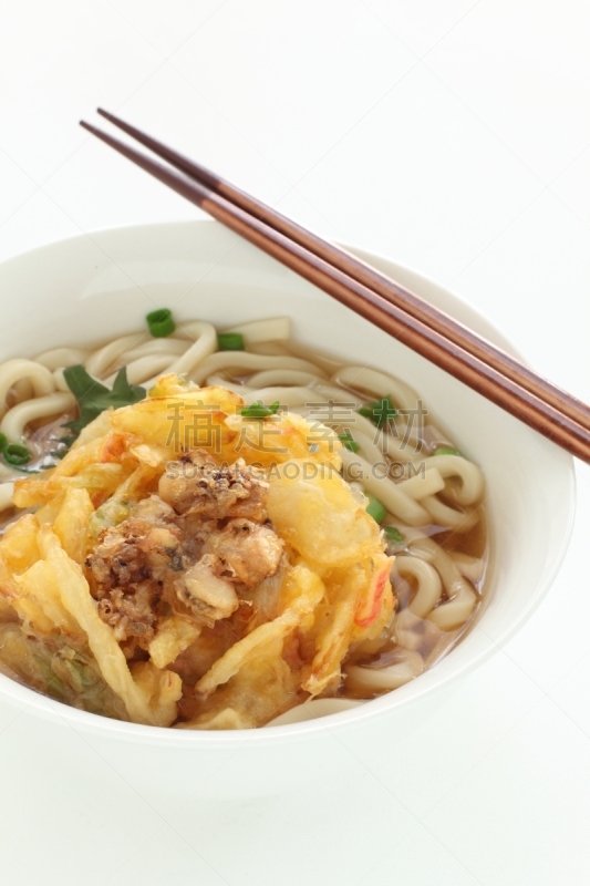 天麸罗,乌冬面,蘑菇,日本,筷子,篮子,白色背景,炸制食物,垂直画幅,日本食品