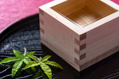 日本青酒,留白,饮食,寒冷,水平画幅,无人,冷酒,鳟鱼,日本,海产