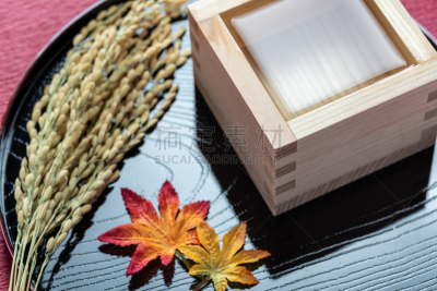 日本青酒,留白,饮食,寒冷,水平画幅,无人,冷酒,鳟鱼,日本,海产