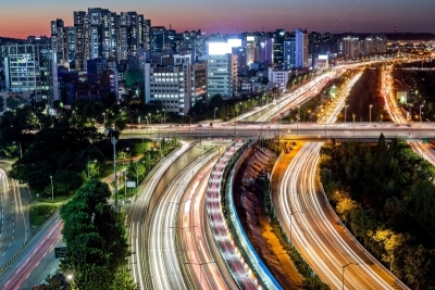首尔,夜晚,城市生活,汽车,交通,黄昏,公路,交通方式,现代,著名景点
